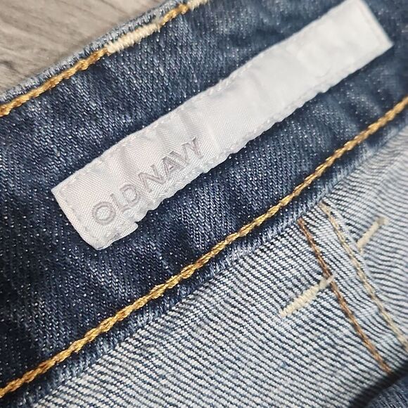 Old Navy Midi Denim Skirt - Picture 4 of 6